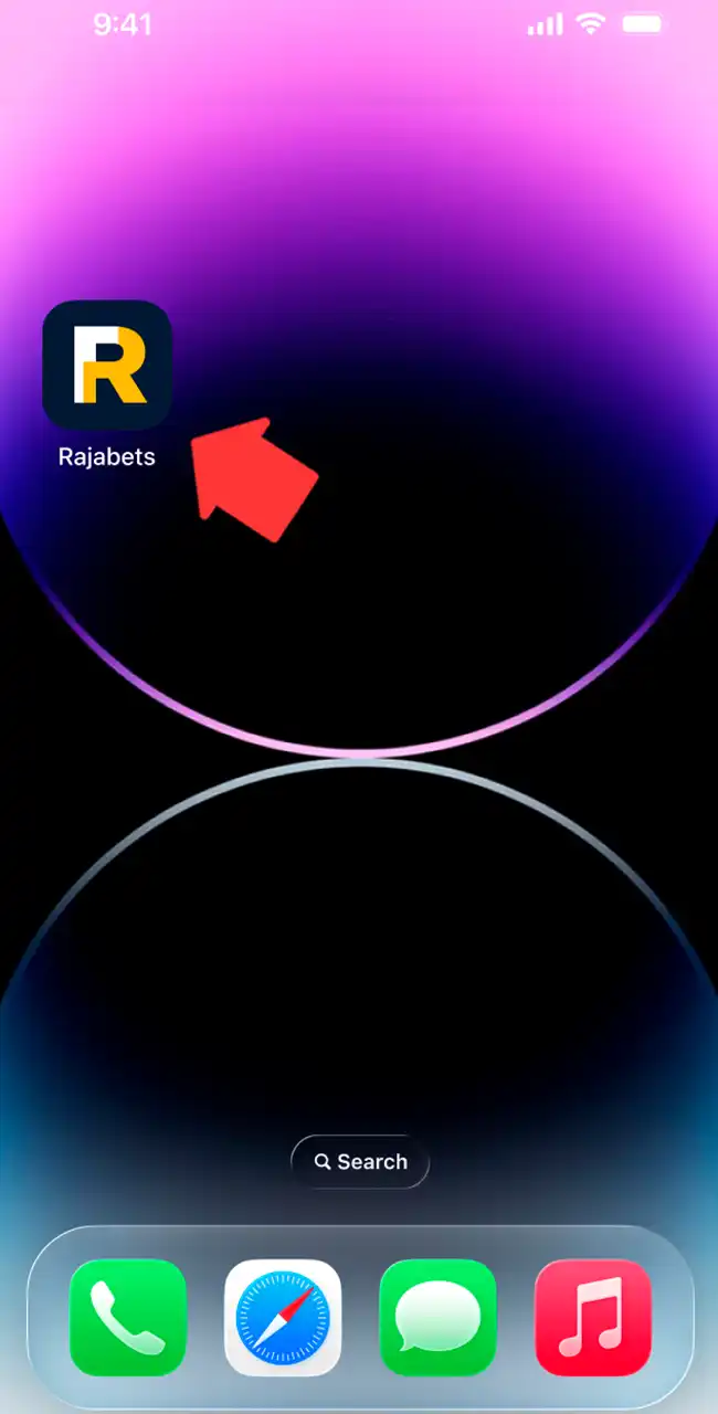 Pantalla de inicio de un iPhone con el icono de una web app de casino guardada en la esquina superior izquierda